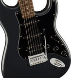 Fender Squier Affinity Stratocaster HSS Pack 15G LRL CFM Charcoal Frost Metallic Chitarra elettrica con amplificatore e accessori