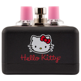 Pedale fuzz nero Fender x Hello Kitty, fronte con logo
