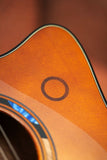 Chitarra elettrificata cutaway sunburst con effetti acustici, Bluetooth e looper per performance creative senza limiti