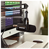 Shure MV7X, microfono dinamico cardioide per podcast, con connettore XLR, ottima intelligibilità e isolamento dai rumori