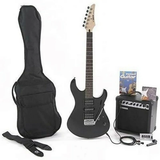 Kit completo chitarra elettrica nera, amplificatore Yamaha GA15, custodia e accessori per musicisti alle prime armi