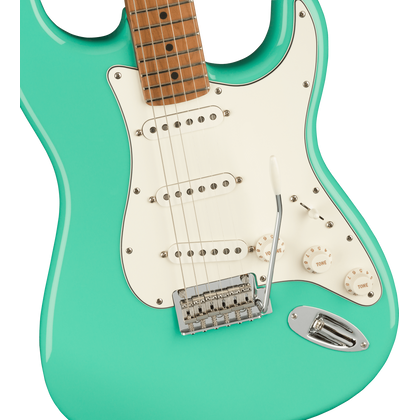 Fender Limited edition Player Stratocaster Roasted Maple Fingerboard Seafoam Green