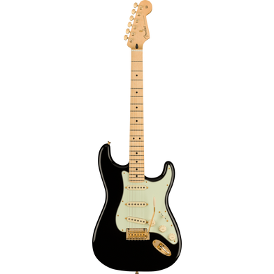 Fender Limited Edition Player Stratocaster Maple Fingerboard Gold Hardware Black