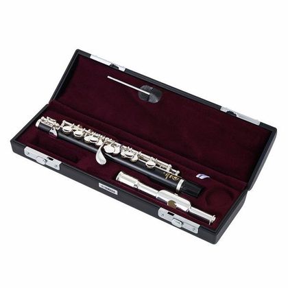 YAMAHA YPC-32 Ottavino in Do con Mi snodato