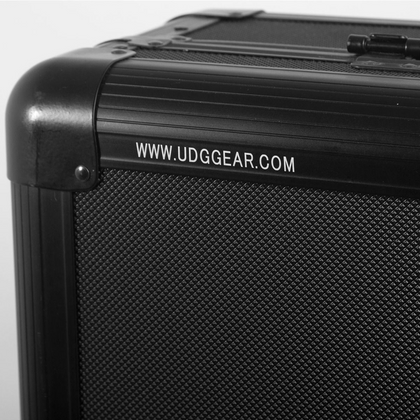 UDG Flight Case U93013BL per DJ Extra Large