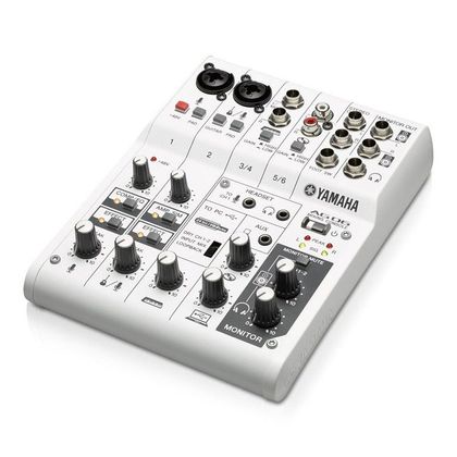 Yamaha AG06 Mixer USB 6 canali con interfaccia audio