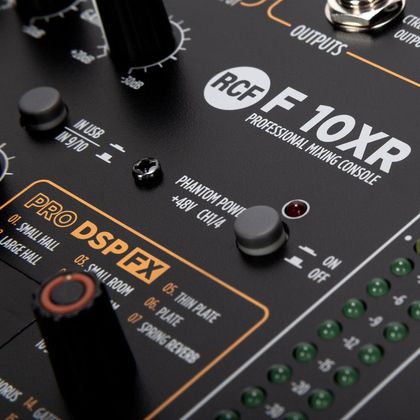 RCF F 10XR Mixer 10 canali con effetti