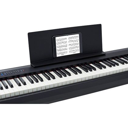 Roland FP30 BK Black Pianoforte digitale 88 tasti pesati + copritastiera omaggio