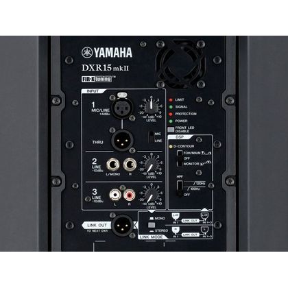 Yamaha DXR15 MKII Cassa attiva 1100W