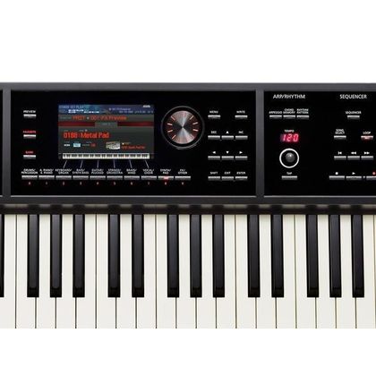 Roland FA08 Workstation 88 tasti