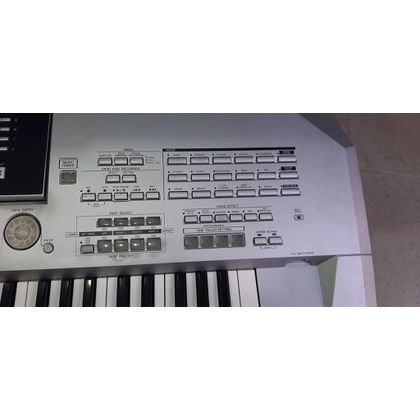 Yamaha Tyros 2 Tastiera USATA con custodia rigida