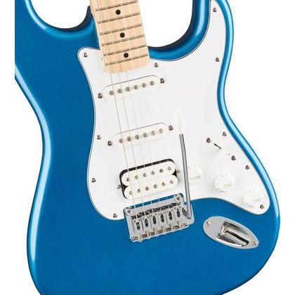 Fender Squier Affinity Stratocaster HSS Pack 15G MN LPB Lake Placid Blue Chitarra elettrica con amplificatore e accessori
