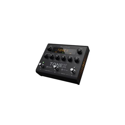 IK Multimedia Tonex modeler a pedale per chitarra e basso