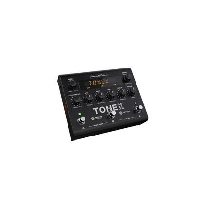 IK Multimedia Tonex modeler a pedale per chitarra e basso