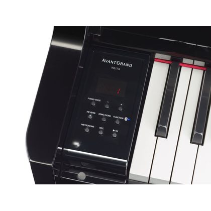 Yamaha AvantGrand NU1X pianoforte digitale  con tasti in legno