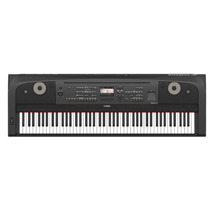 Yamaha DGX670 Black Pianoforte digitale 88 tasti pesati