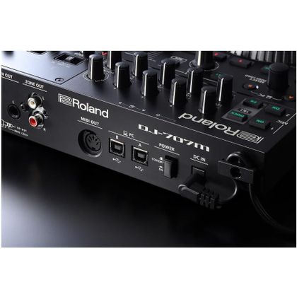 ROLAND DJ-707M Controller Consolle a 4 canali per DJ