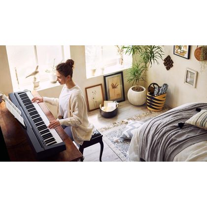 Yamaha “P145” Pianoforte Digitale 88 Tasti Pesati e Borsa con ruote Yamaha