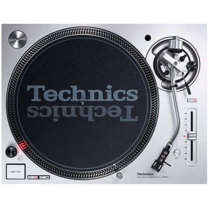 TECHNICS SL-1200 MK7 Silver Giradischi da DJ grigio