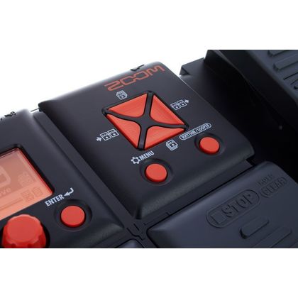 Zoom B1Xon Multieffetti a pedale per basso con Looper Ritmi e Pedale espressione