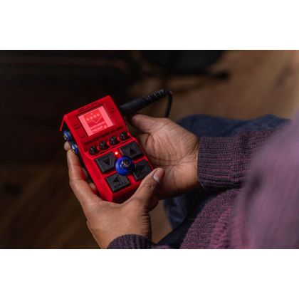ZOOM MS-60B+ Pedale Multieffetto per Basso