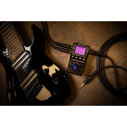 ZOOM MS-80IR+ Pedale Multieffetto per chitarra