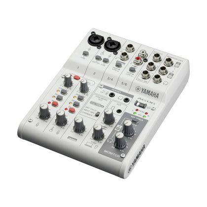 Yamaha AG06MK2 White Mixer USB 6 canali con interfaccia audio Bianco