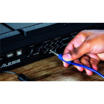 ALESIS Strike MultiPad Drum Controller 9 Pad