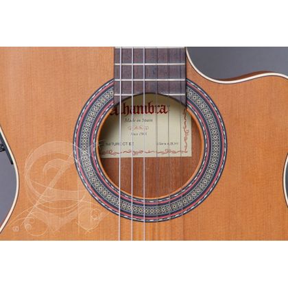 Alhambra Z-Nature CT EZ Chitarra classica elettrificata cassa stretta B-STOCK