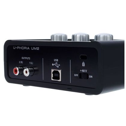 Behringer UPHORIA UM2 interfaccia audio 2x2 usb con phantom +48V