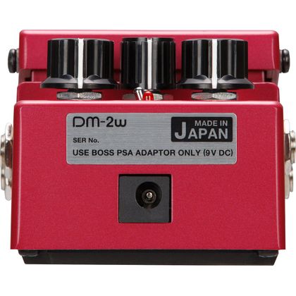 BOSS DM-2 Waza Craft Delay effetto a pedale per chitarra e basso