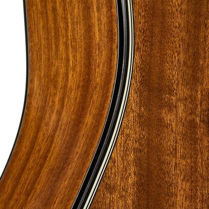 TAKAMINE GSD11MCE NG Chitarra acustica elettrificata natural gloss