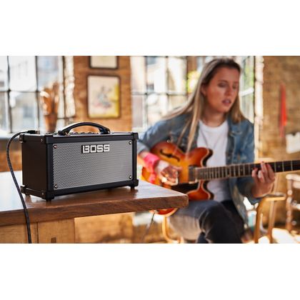 Boss Dual Cube LX Amplificatore combo per chitarra