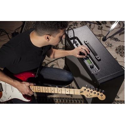 FENDER Mustang IV V2 Amplificatore per chitarra 150W