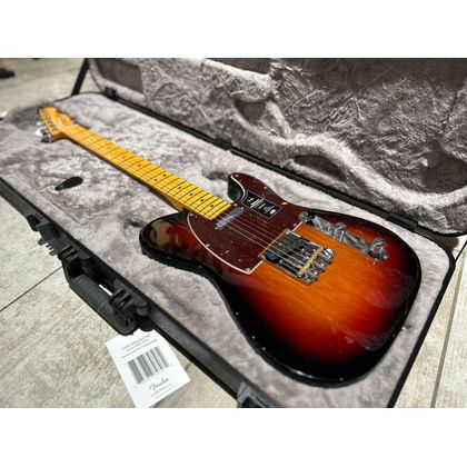 Fender American Professional II Telecaster 3 tone sunburst MN chitarra elettrica