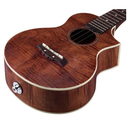 Ibanez UEW15E OPN Ukulele concerto elettrificato a spalla mancante