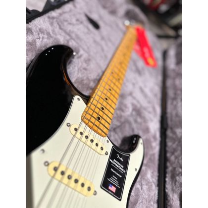 Fender American Professional II Stratocaster MN Black Chitarra elettrica con borsa