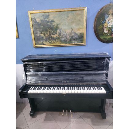 Yamaha U1 Pianoforte Verticale nero lucido
