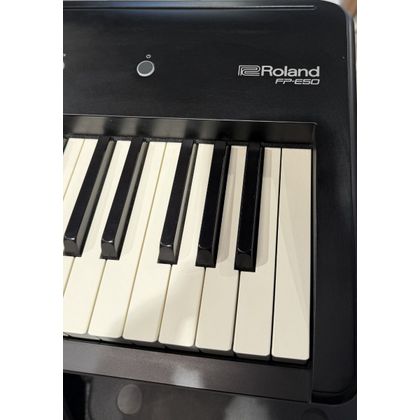 USATO Roland FP-E50 pianoforte digitale 88 Tasti pesati