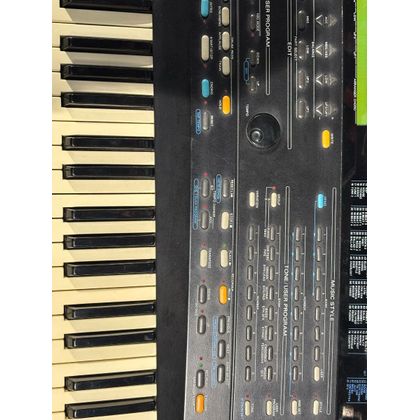ROLAND E86 Tastiera Digitale 61 tasti - Usato