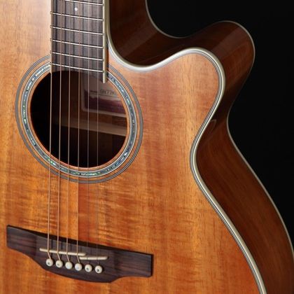 Takamine GN77KCE NAT Chitarra Acustica elettrificata in Koa finitura Natural