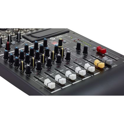 Mixer 8 canali con effetti RCF L PAD 8CX