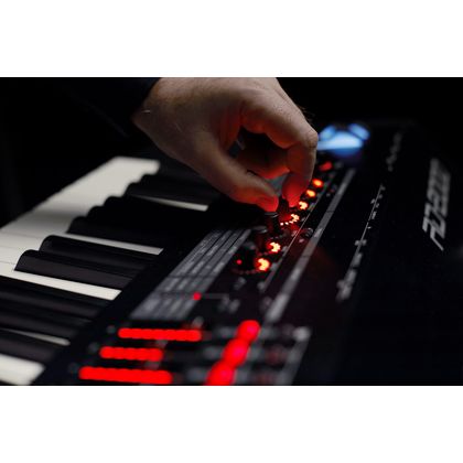 Roland RD-2000 PIANOFORTE DIGITALE 88 TASTI PESATI NERO