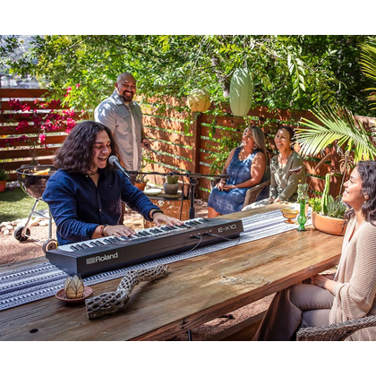 ROLAND E-X10 Tastiera Arranger 61 Tasti