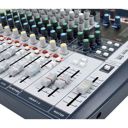 SOUNDCRAFT Signature 12 Mixer usb 12 canali con effetti