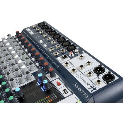 SOUNDCRAFT Signature 12 Mixer usb 12 canali con effetti