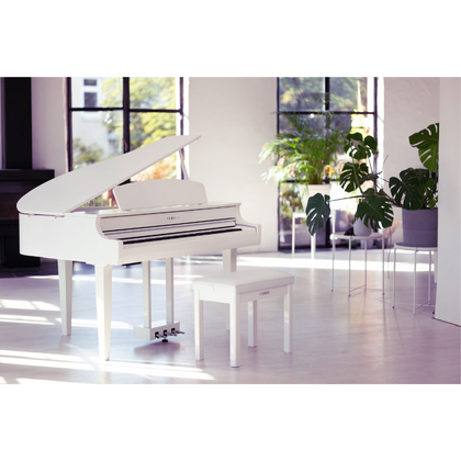 Yamaha Clavinova CLP765GP Polished White Pianoforte digitale a coda bianco lucido
