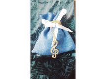 Collana tema musicale con chiave di violino brillantinata