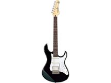 YAMAHA Pacifica 012 chitarra elettrica nera