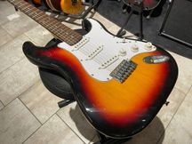 -VENDUTA- Eko s300 Sunburst chitarra elettrica B-STOCK